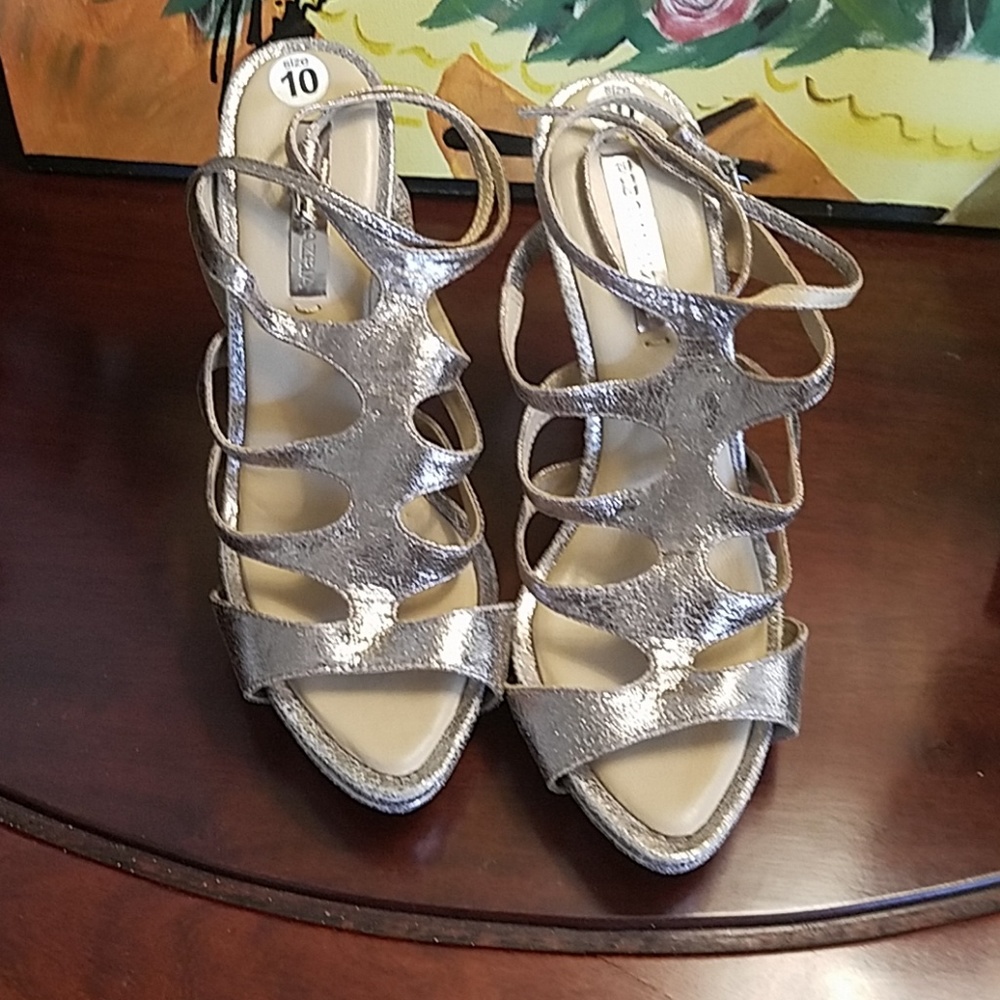 BCBG Maxazria mettalic heels